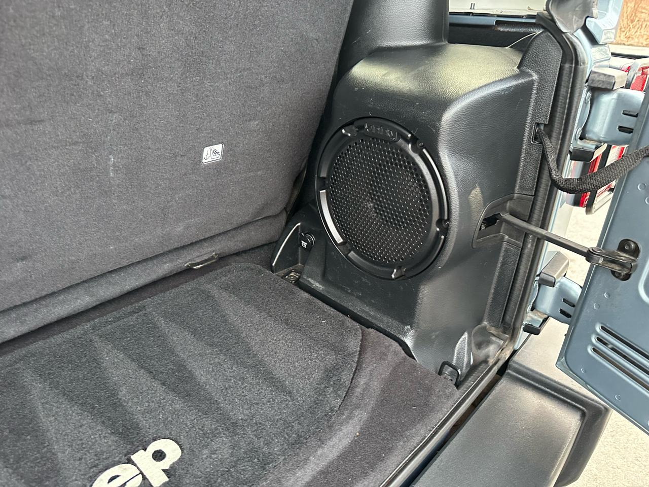 Jeep Wrangler 4WD 2dr Arctic *Ltd Avail* 2012