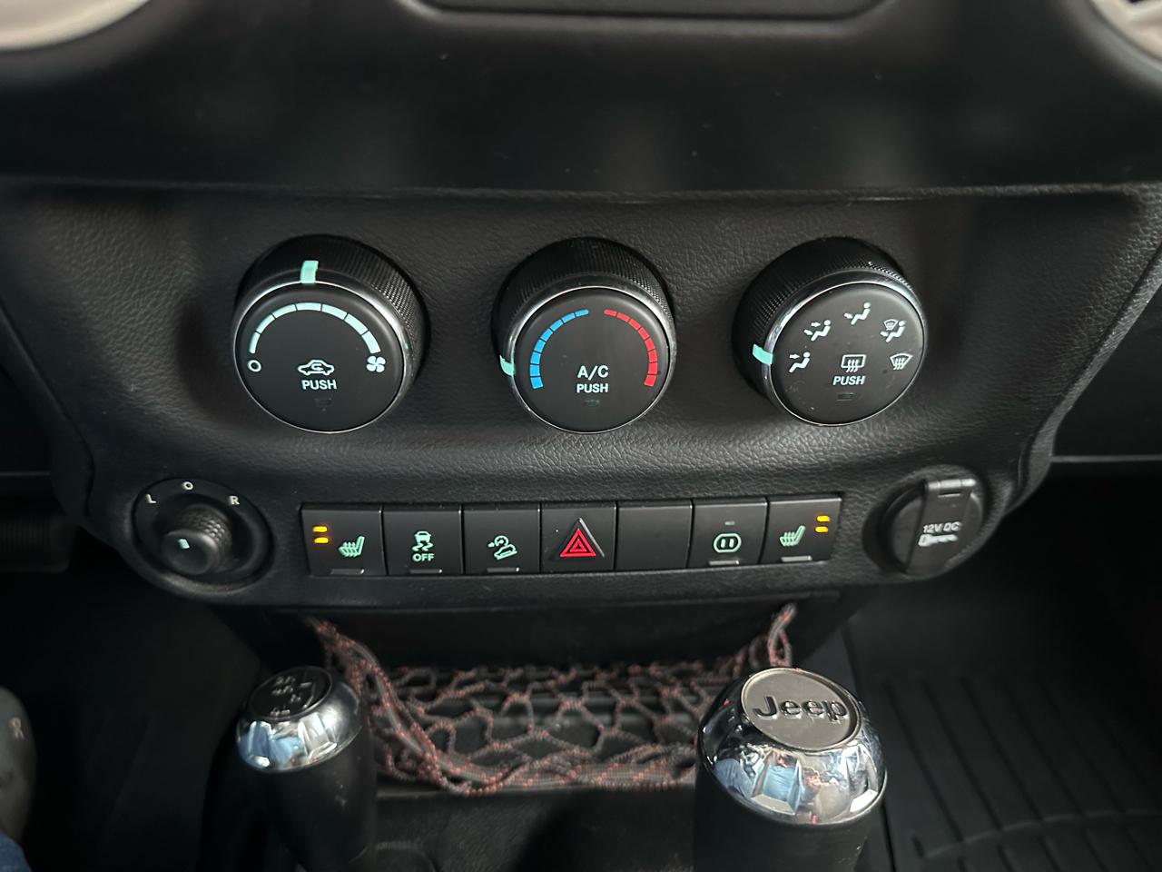 Jeep Wrangler 4WD 2dr Arctic *Ltd Avail* 2012