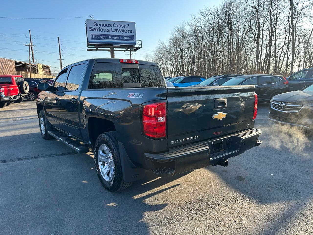 Chevrolet Silverado 1500 4WD Crew Cab 143.5" LT w/2LT 2017