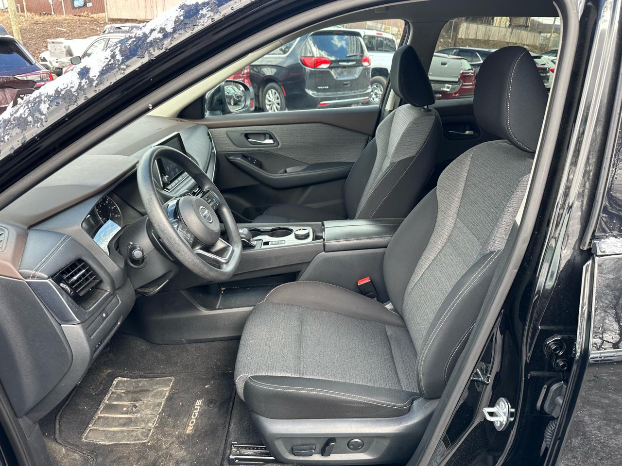 Nissan Rogue AWD SV 2021