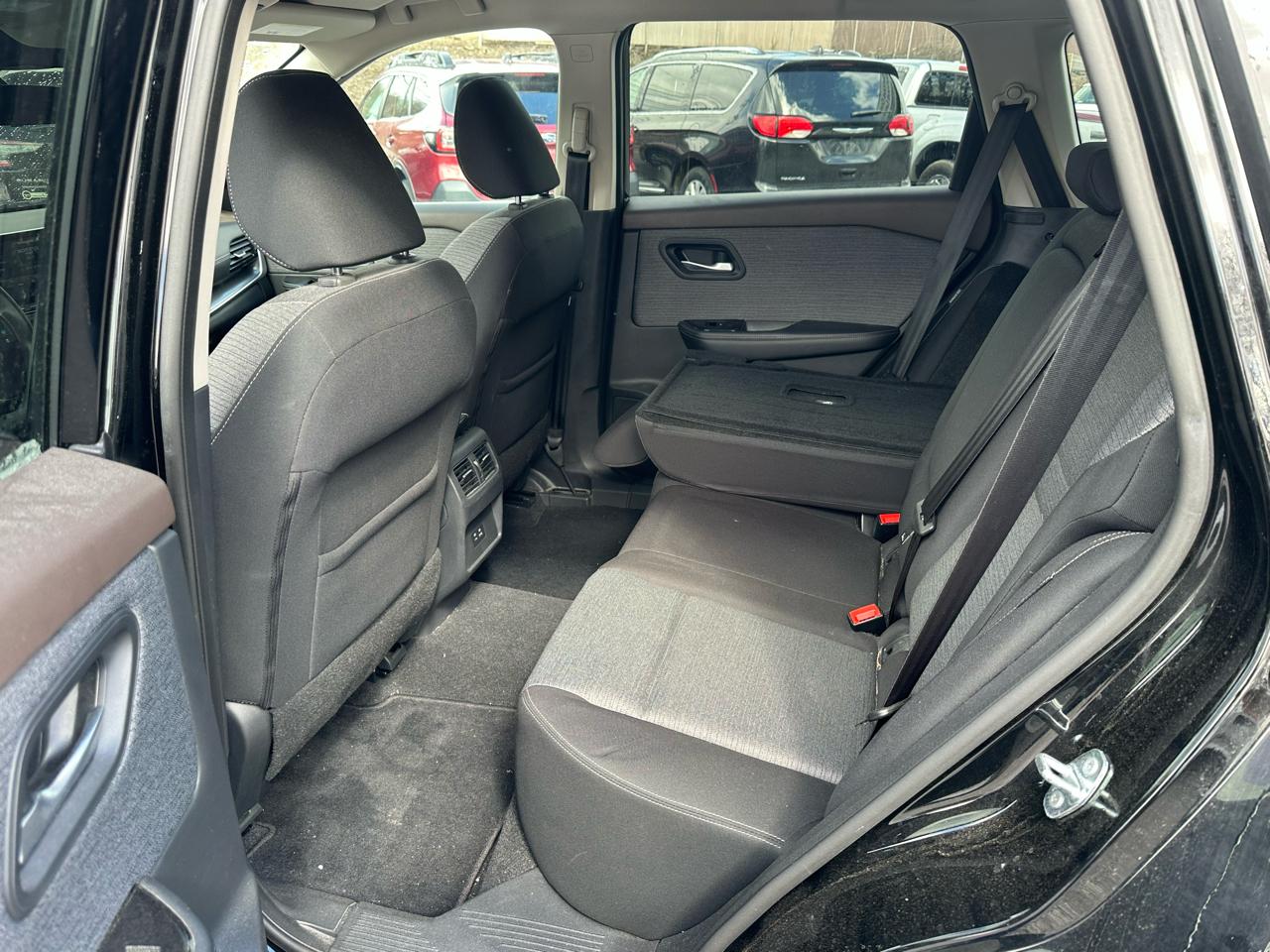 Nissan Rogue AWD SV 2021