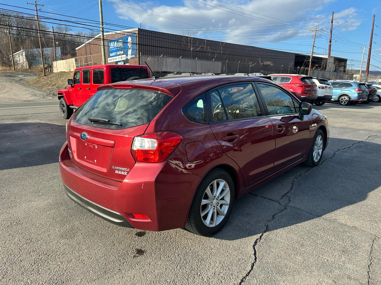 Subaru Impreza Wagon 5dr Auto 2.0i Premium 2014