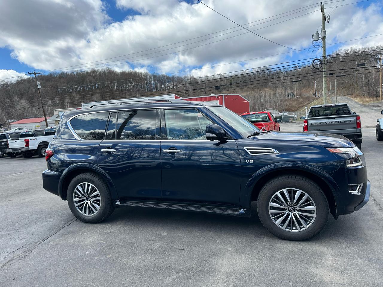 Nissan Armada 4x4 SL 2022