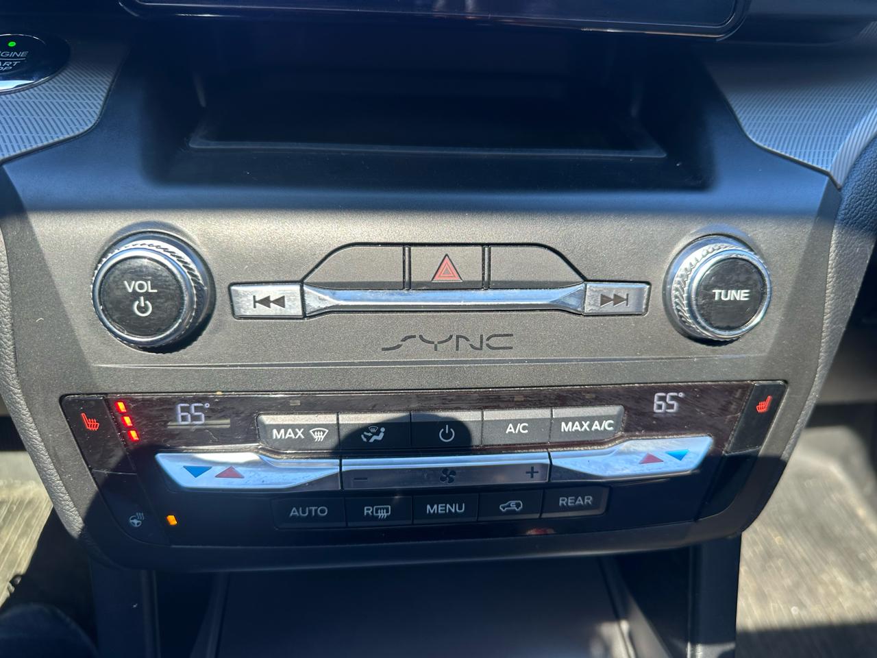 Ford Explorer 4WD 4dr XLT 2020