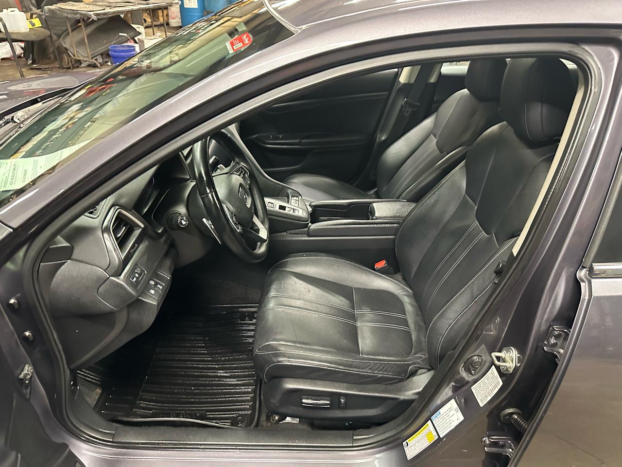 Honda Insight Touring CVT 2019