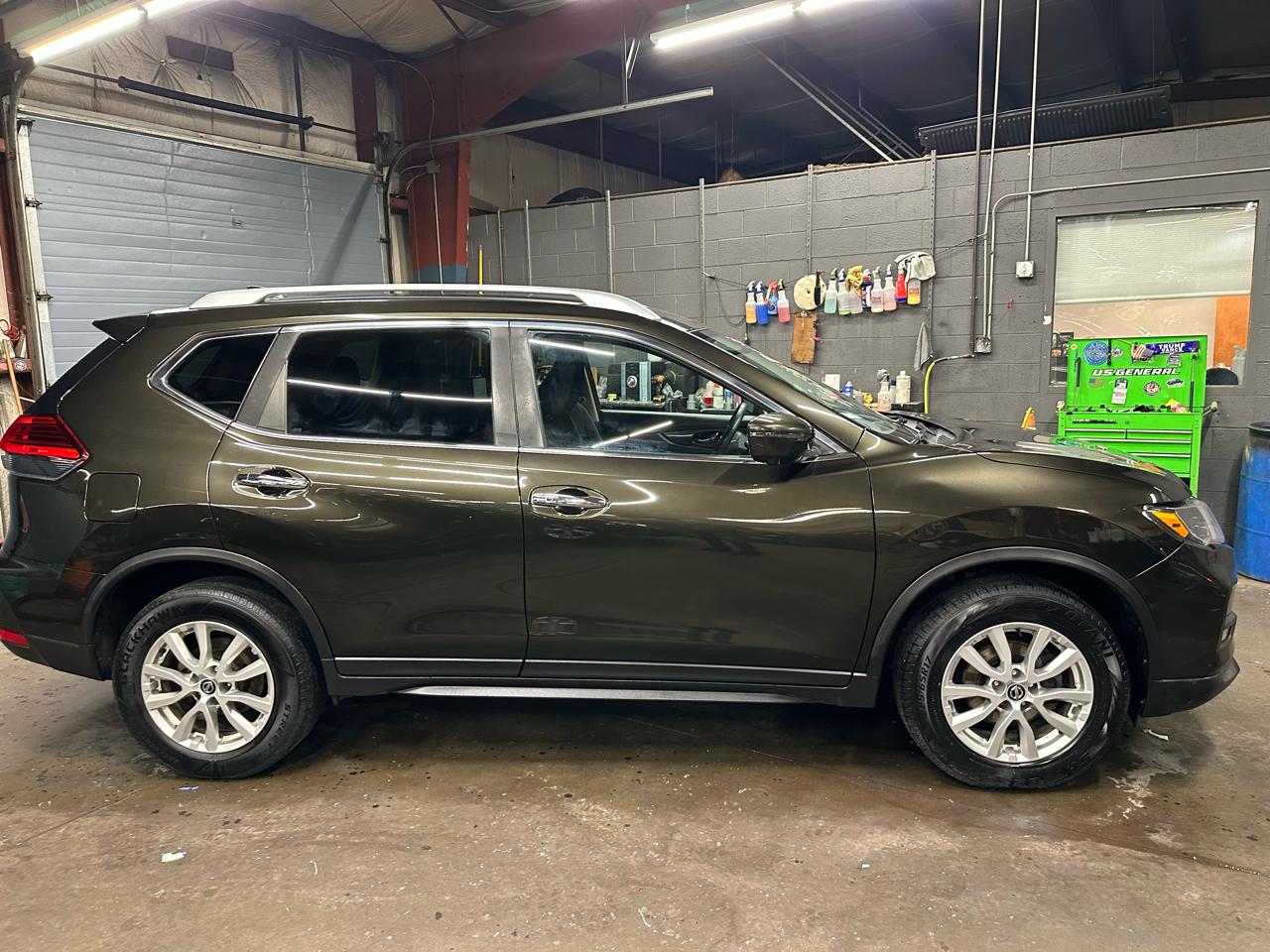 Nissan Rogue AWD SV 2017