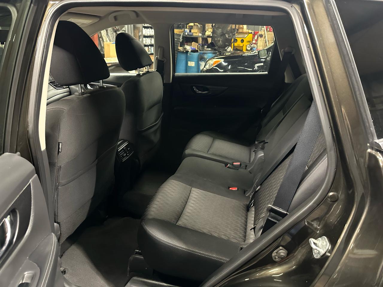 Nissan Rogue AWD SV 2017