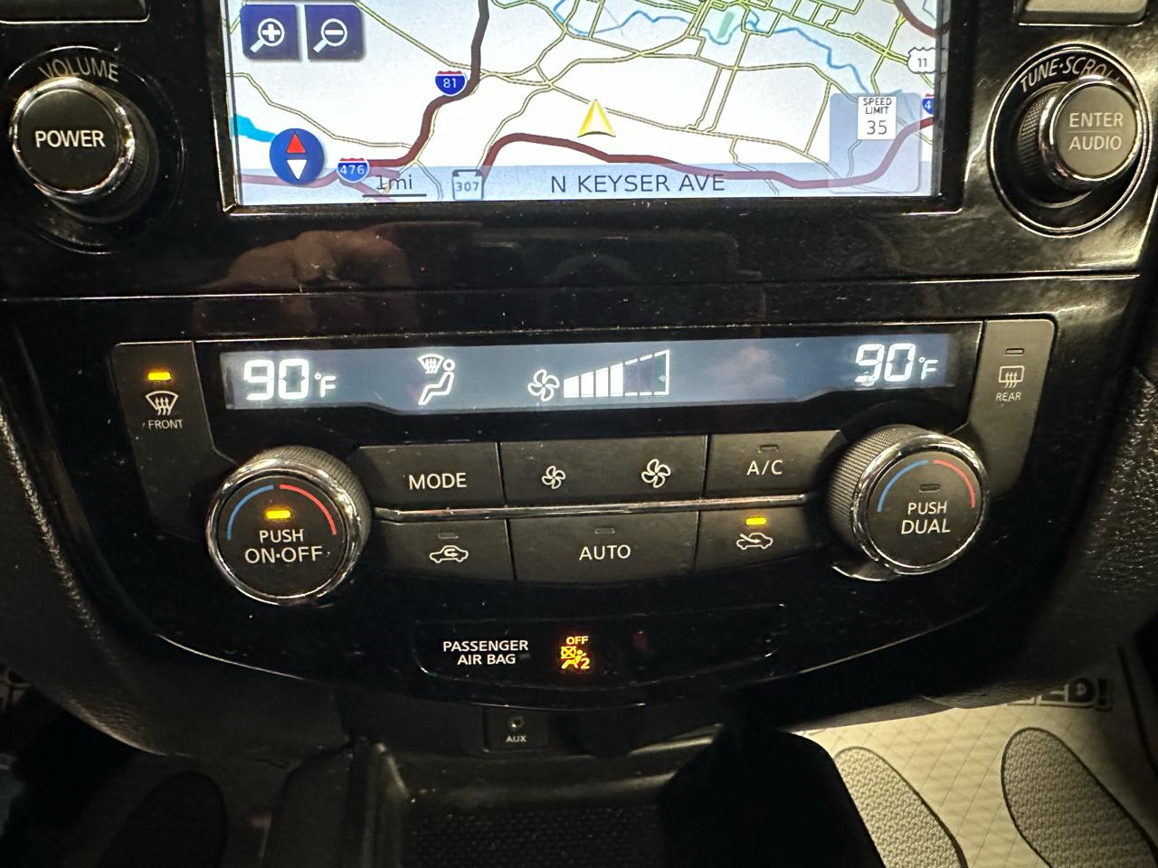 Nissan Rogue AWD SV 2017