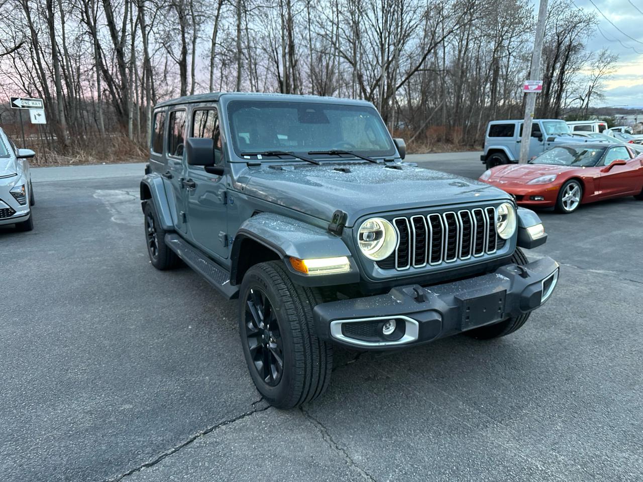 Jeep Wrangler 4xe Sahara 4x4 2025