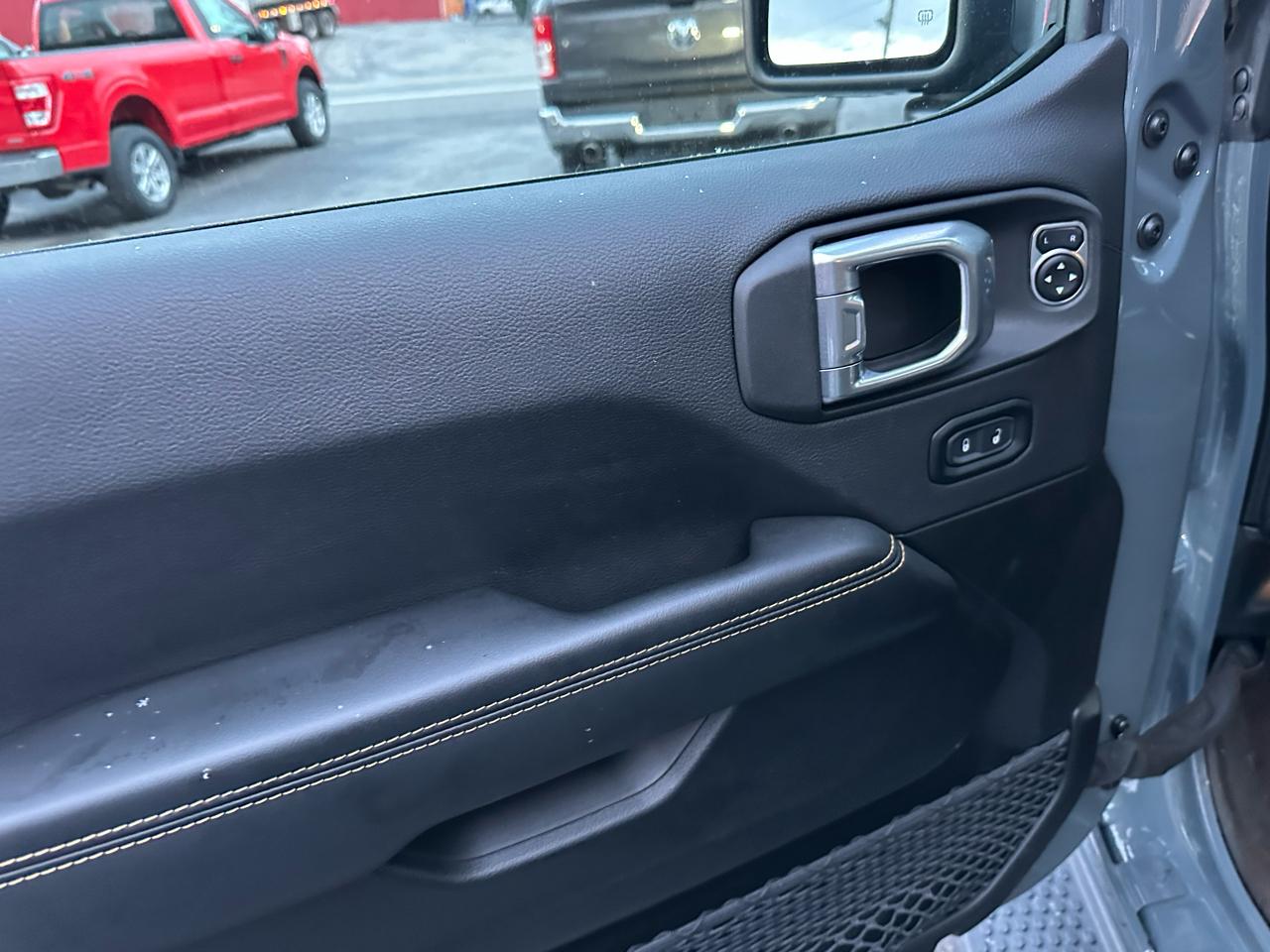 Jeep Wrangler 4xe Sahara 4x4 2025