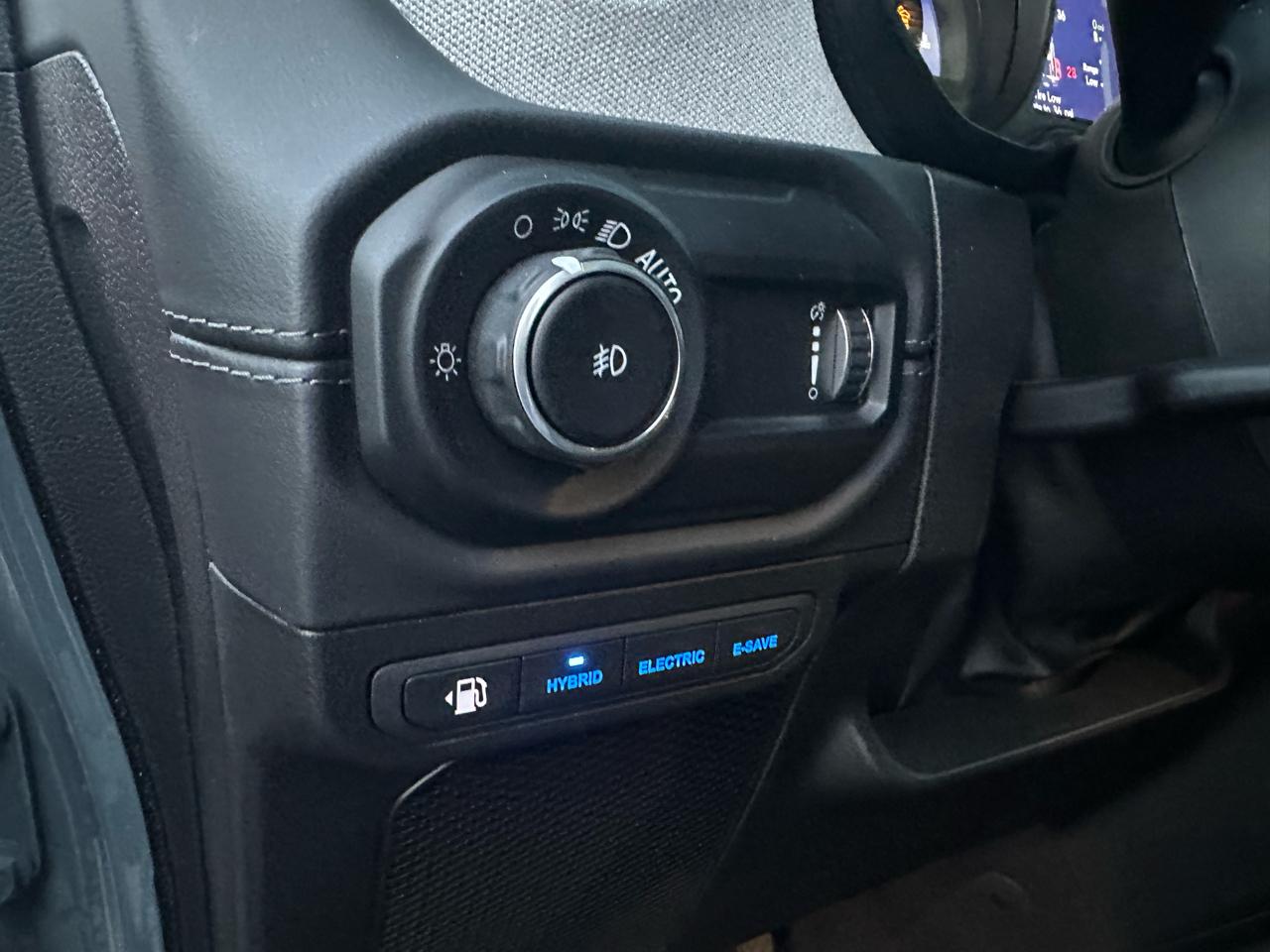 Jeep Wrangler 4xe Sahara 4x4 2025