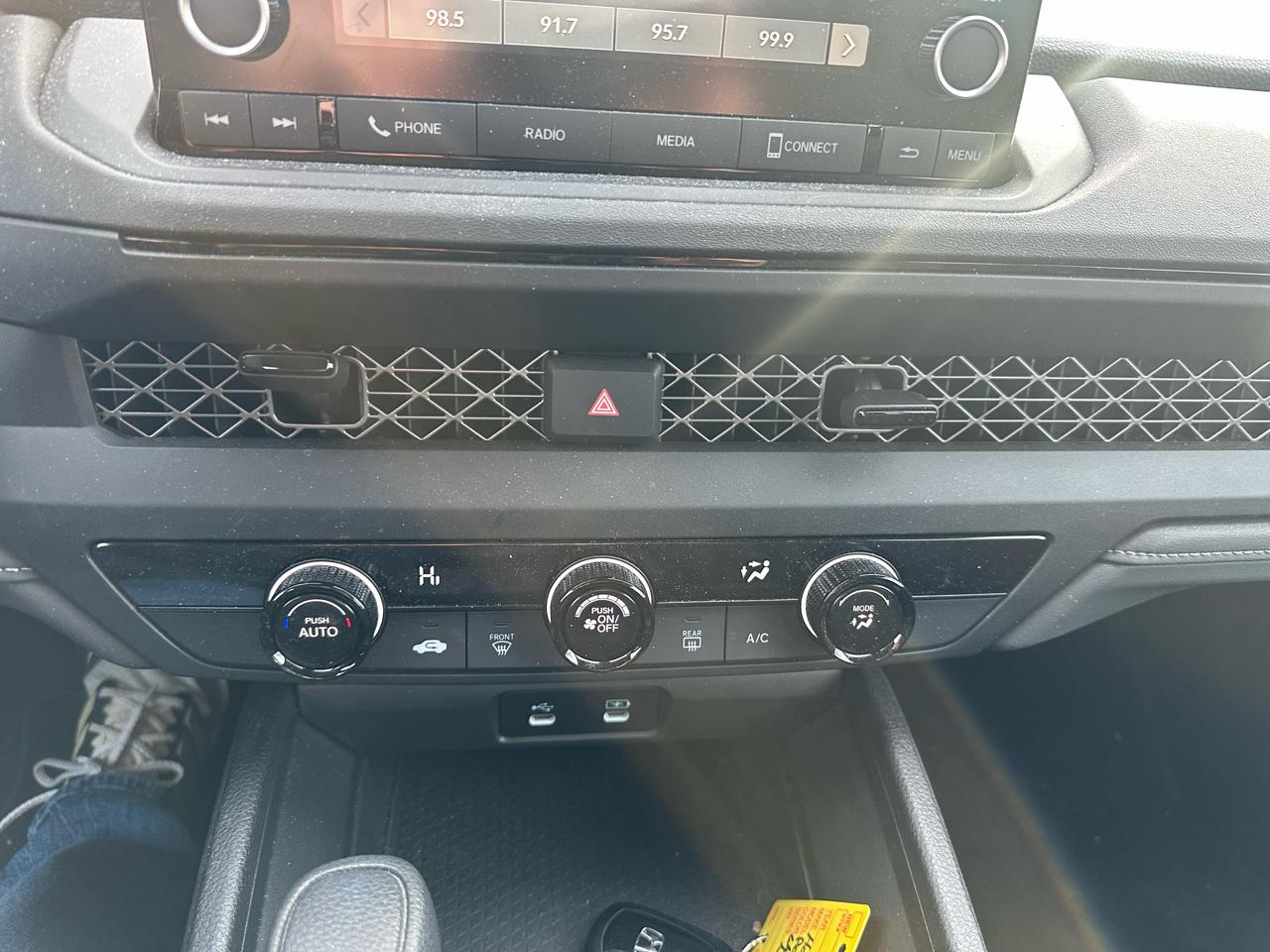 Honda Accord Sedan LX CVT 2025