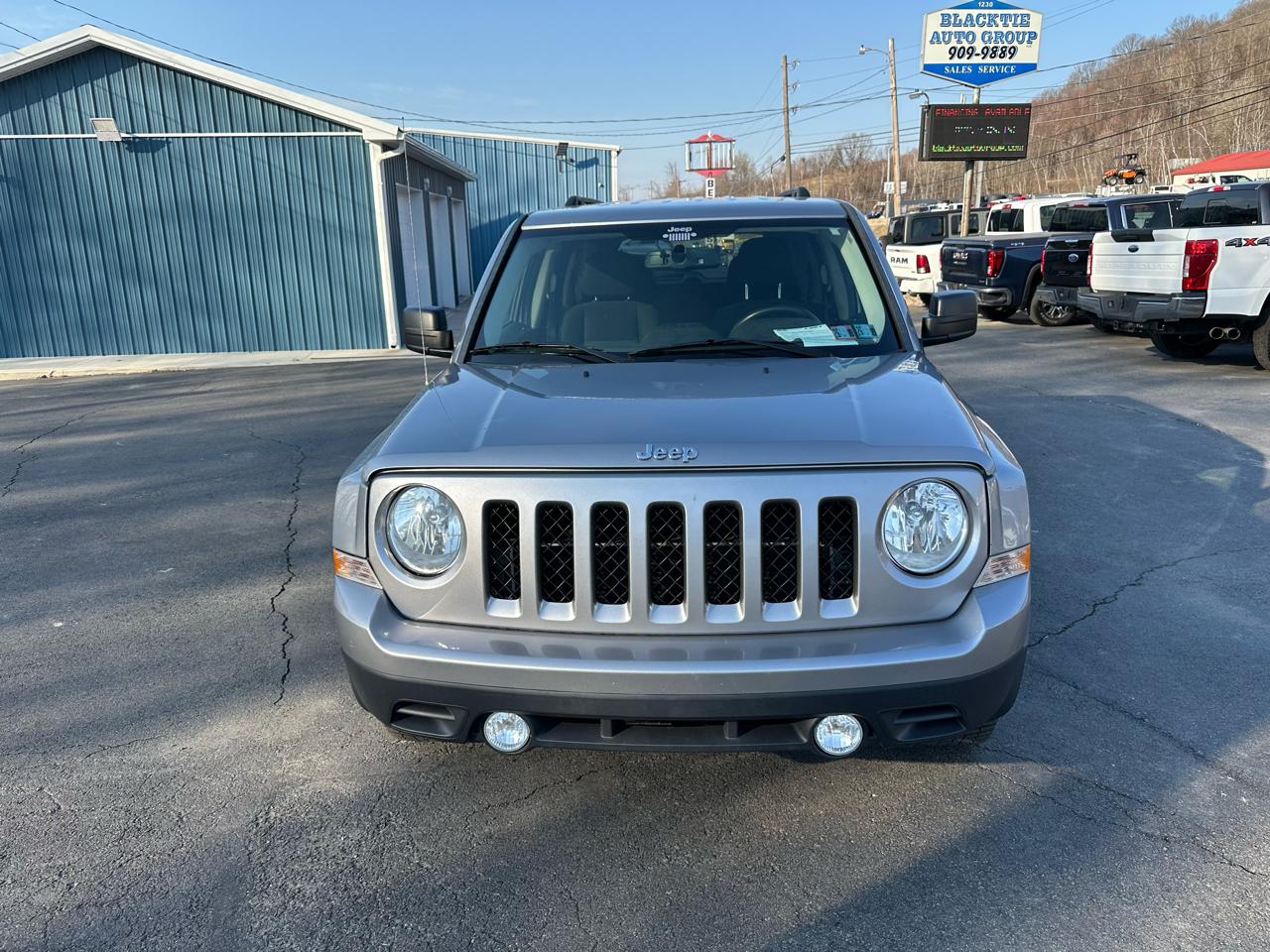 Jeep Patriot 4WD 4dr Latitude 2015