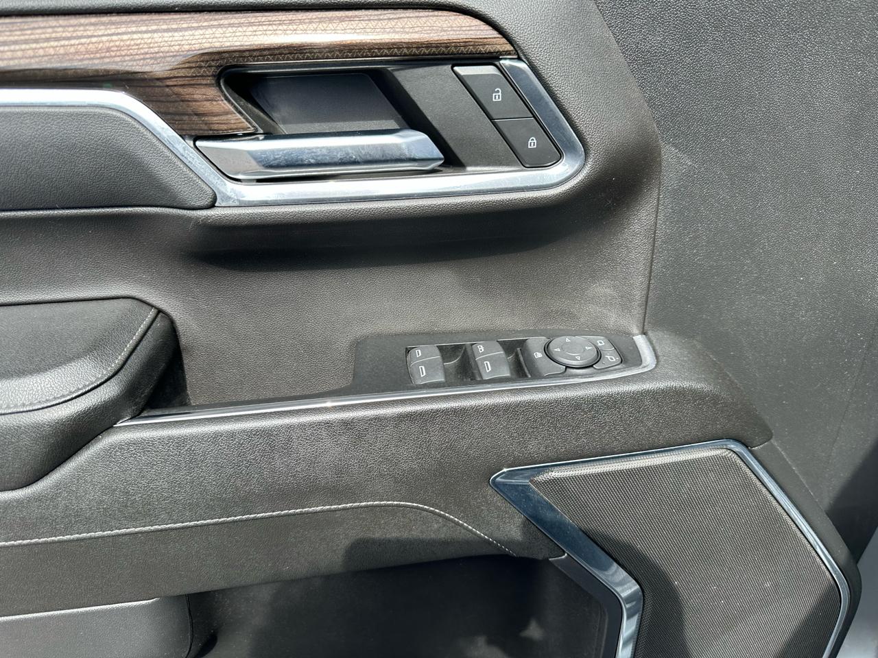 Chevrolet Silverado 1500 4WD Crew Cab 147" LT w/1LT 2024