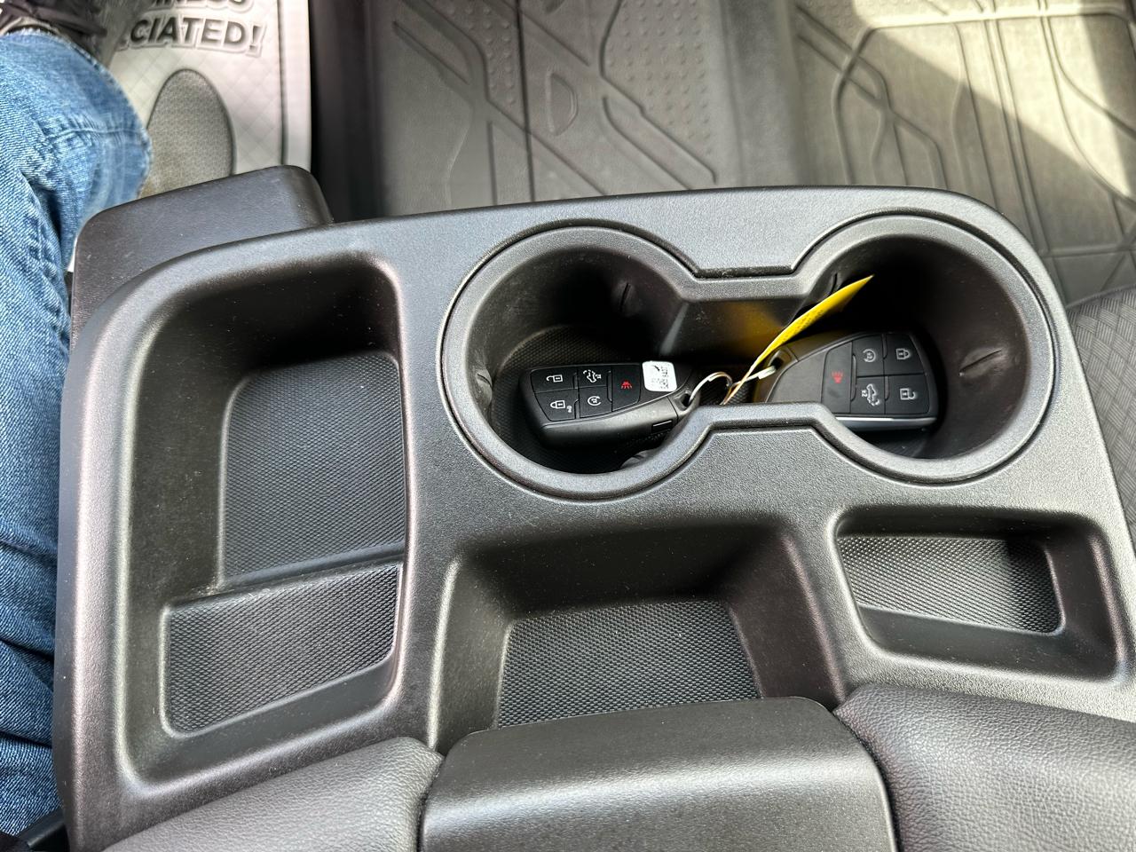 Chevrolet Silverado 1500 4WD Crew Cab 147" LT w/1LT 2024