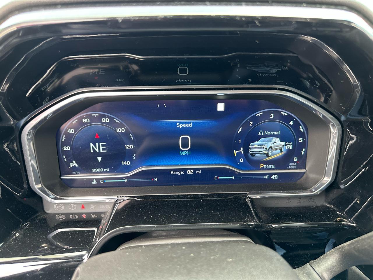 Chevrolet Silverado 1500 4WD Crew Cab 147" LT w/1LT 2022