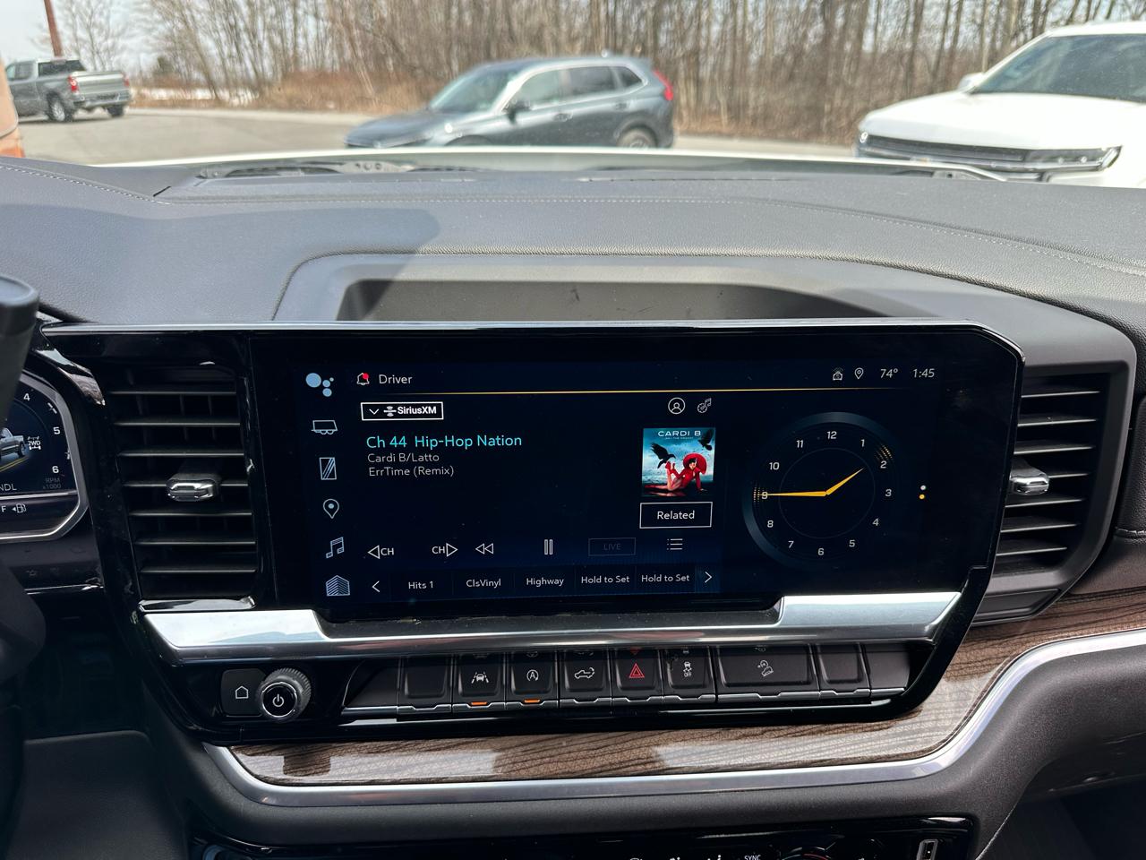 Chevrolet Silverado 1500 4WD Crew Cab 147" LT w/1LT 2022