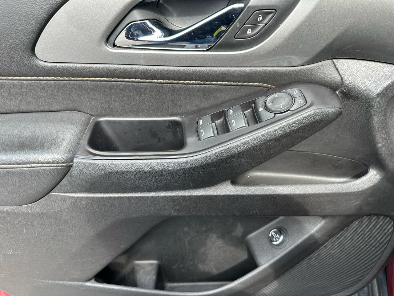 Chevrolet Traverse AWD 4dr LT Cloth w/1LT 2020