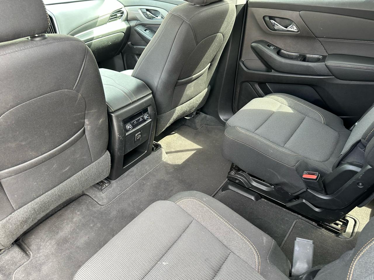 Chevrolet Traverse AWD 4dr LT Cloth w/1LT 2020