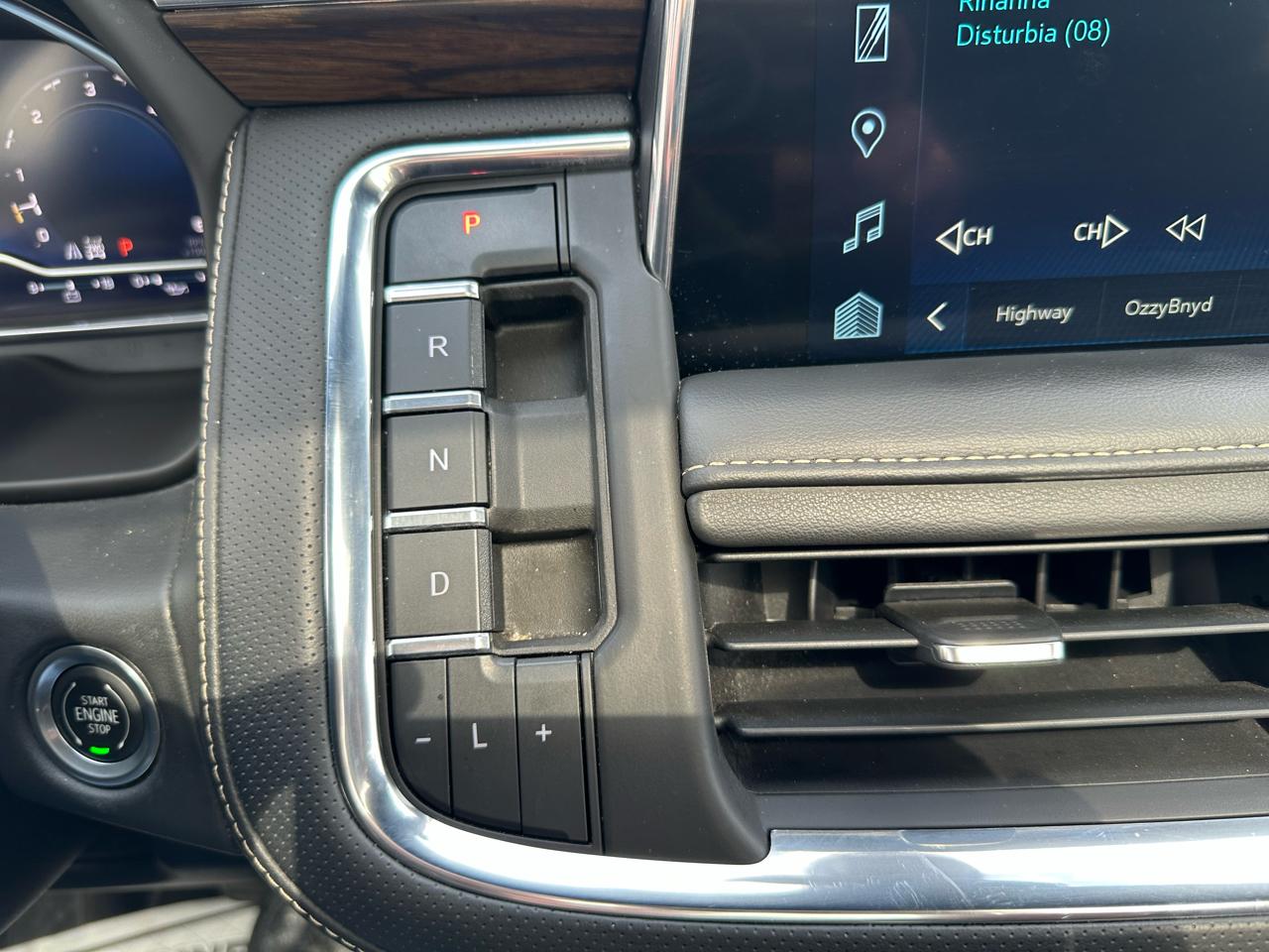 Chevrolet Tahoe 4WD 4dr Premier 2022