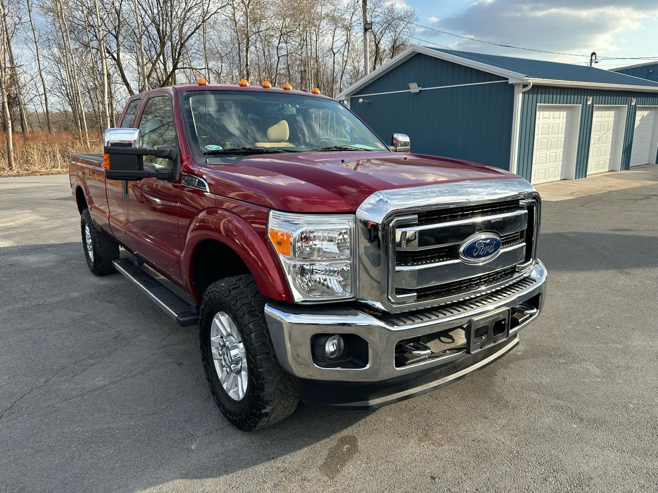 Ford Super Duty F-250 SRW 4WD SuperCab 142" XLT 2015