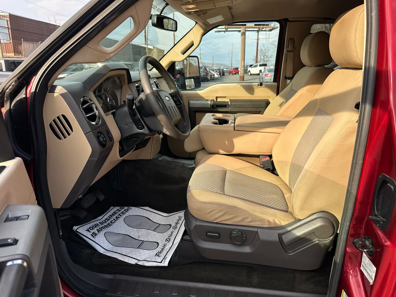 Ford Super Duty F-250 SRW 4WD SuperCab 142" XLT 2015