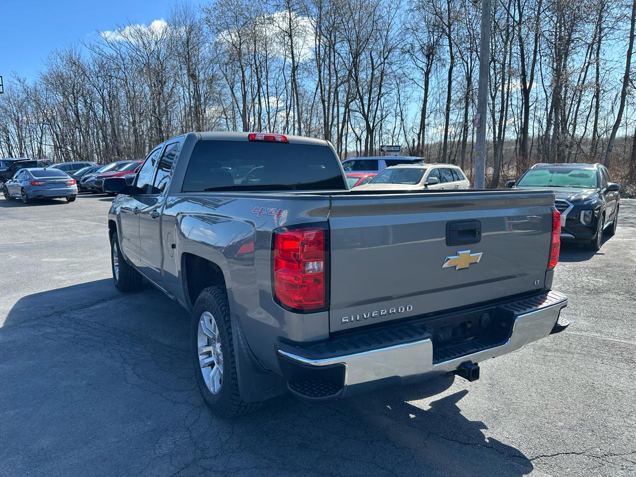 Chevrolet Silverado 1500 4WD Double Cab 143.5" LT w/1LT 2017