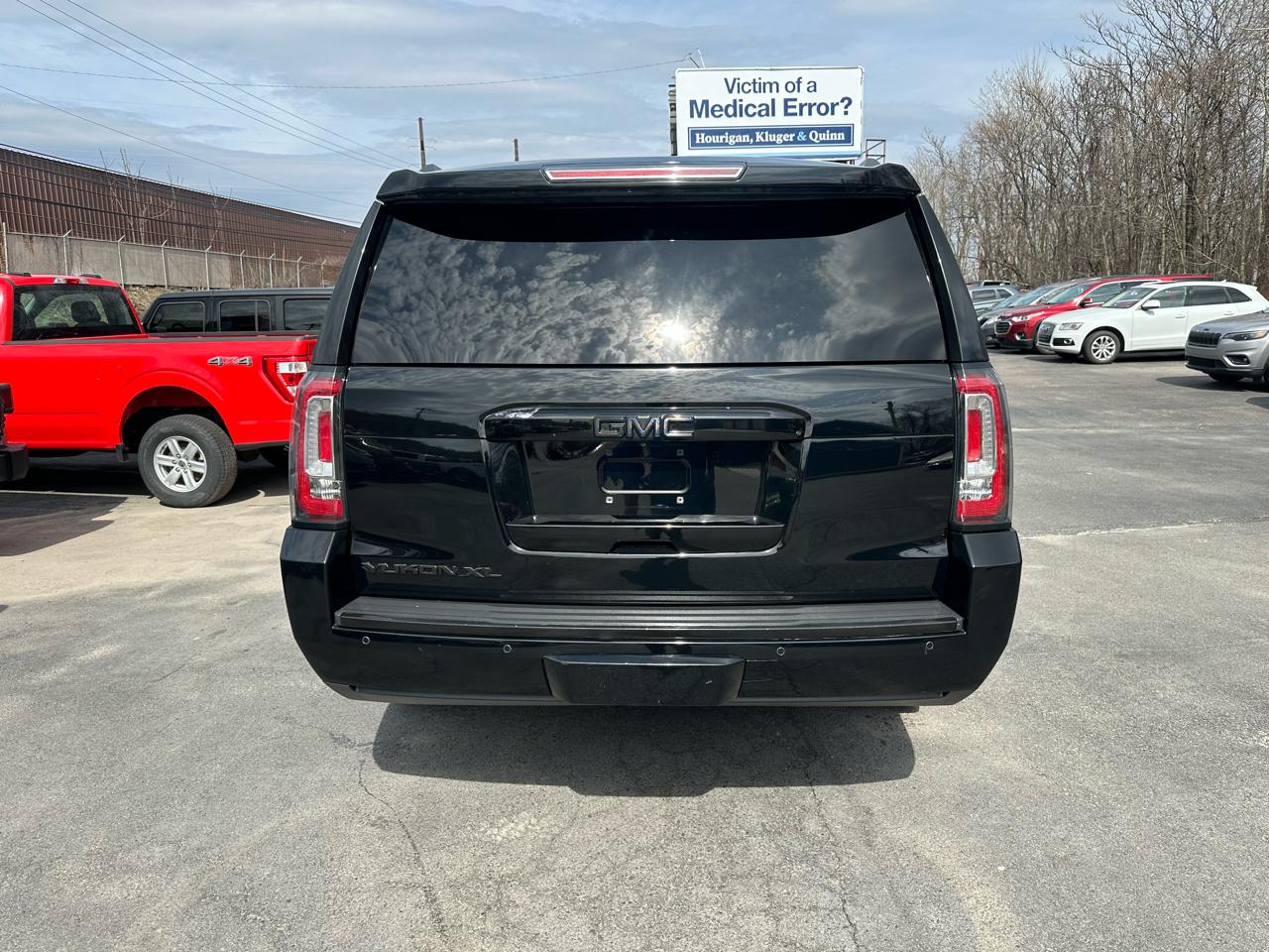 GMC Yukon XL 4WD 4dr Denali 2015