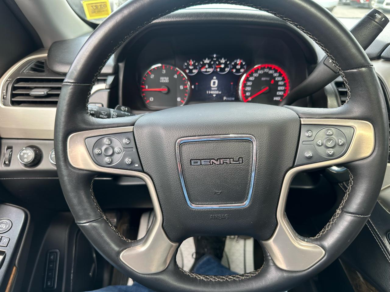 GMC Yukon XL 4WD 4dr Denali 2015