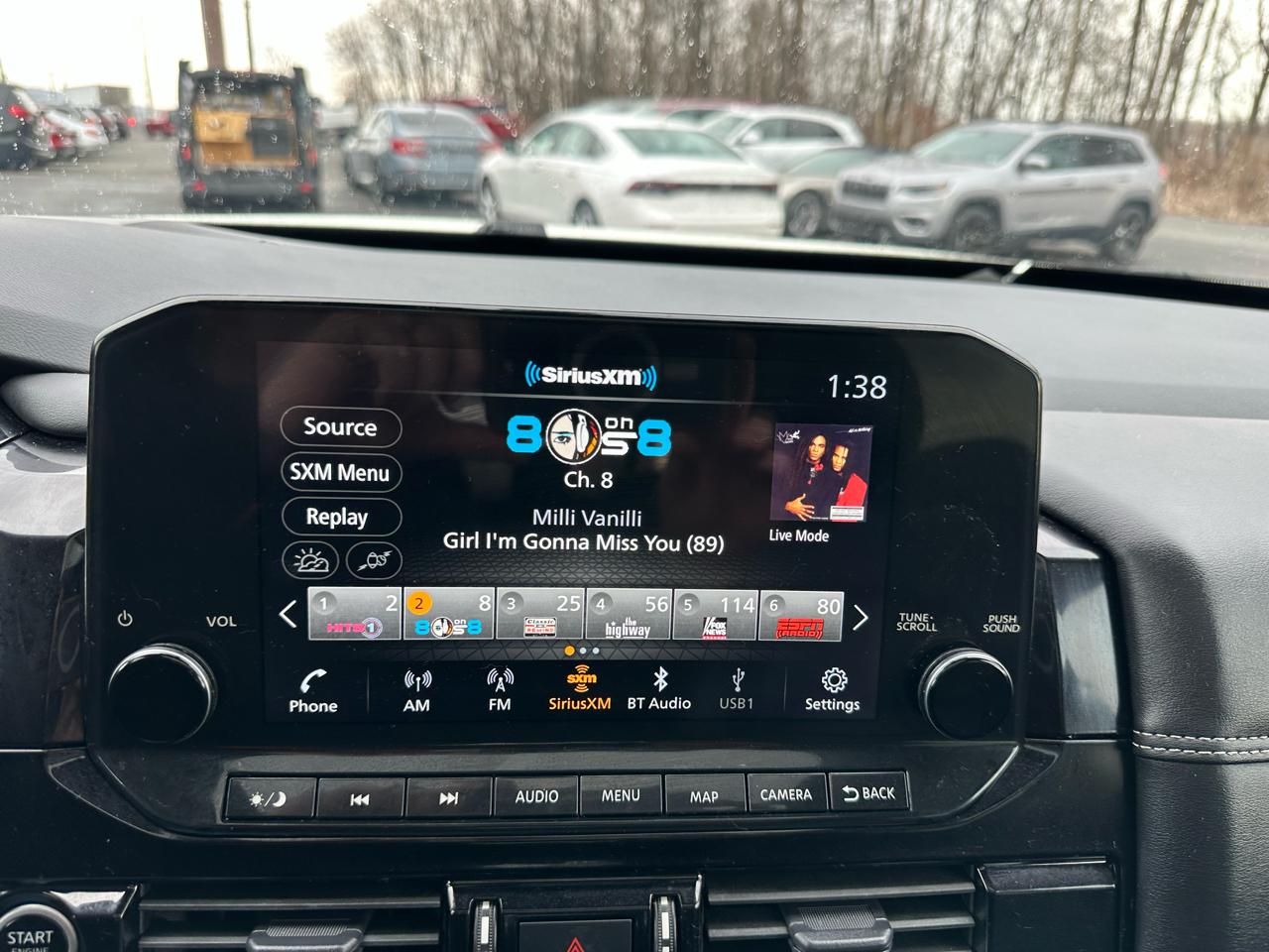 Nissan Pathfinder Platinum 4WD 2023