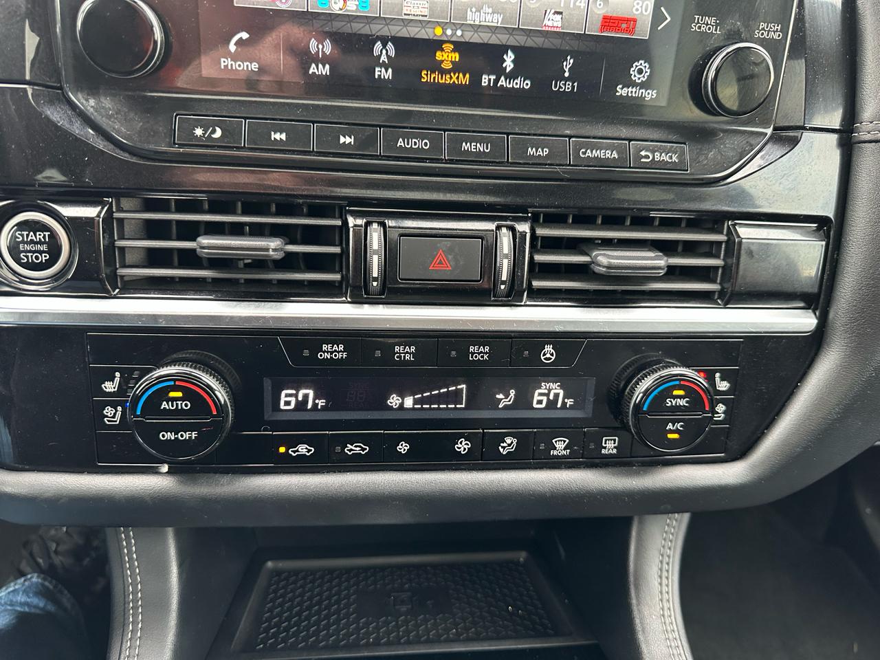 Nissan Pathfinder Platinum 4WD 2023