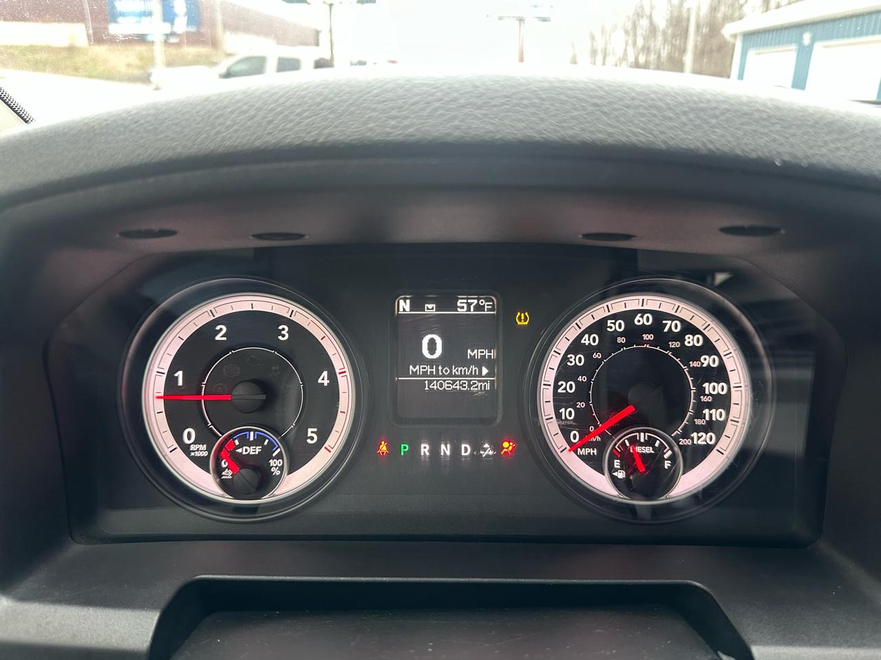 RAM 2500 4WD Crew Cab 149" SLT 2014