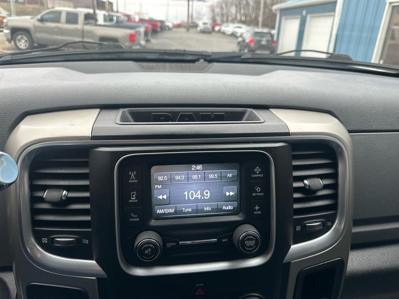 RAM 2500 4WD Crew Cab 149" SLT 2014