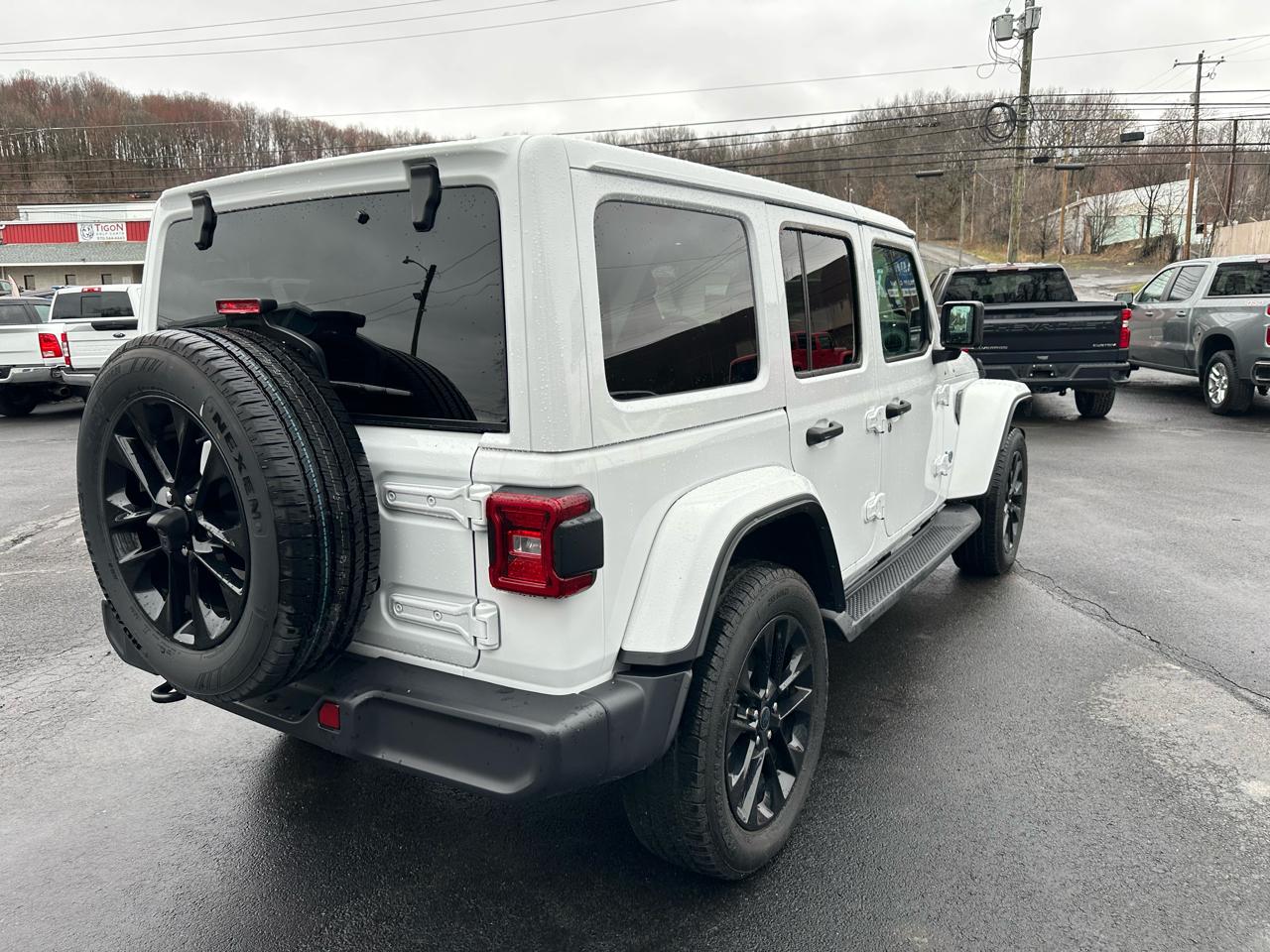 Jeep Wrangler 4xe Sahara 4x4 2025