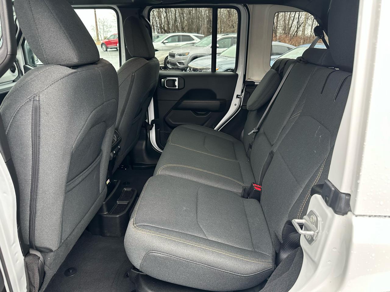 Jeep Wrangler 4xe Sahara 4x4 2025