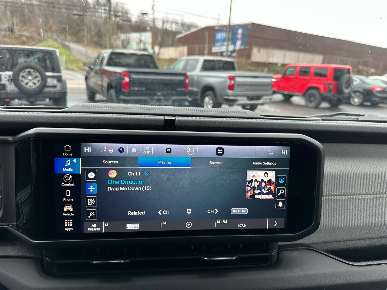 Jeep Wrangler 4xe Sahara 4x4 2025