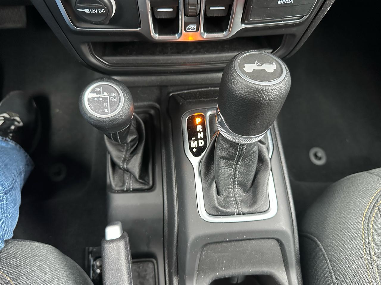 Jeep Wrangler 4xe Sahara 4x4 2025