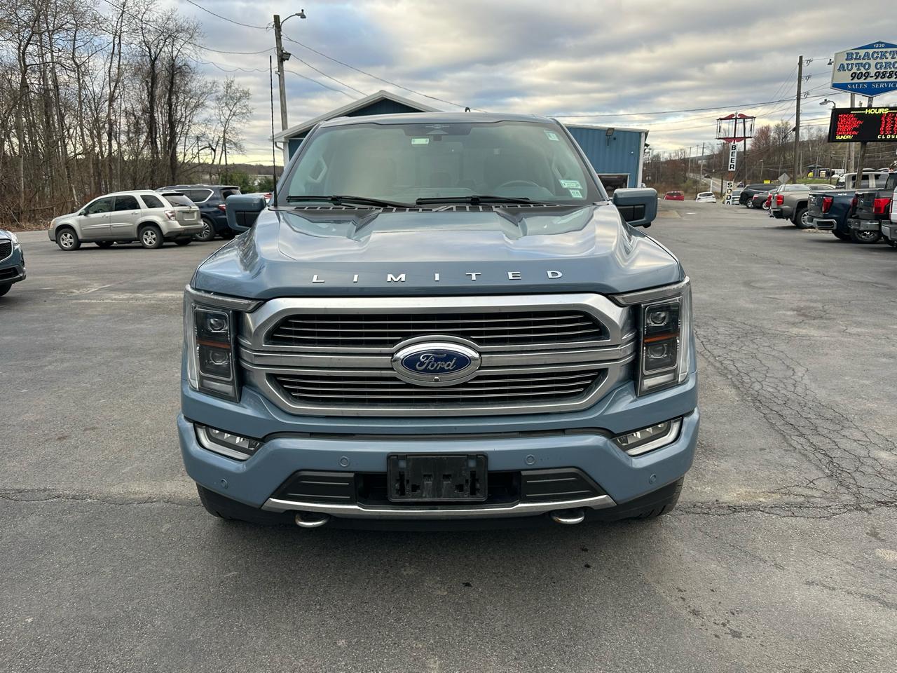 Ford F-150 Limited 4WD SuperCrew 5.5' Box 2023