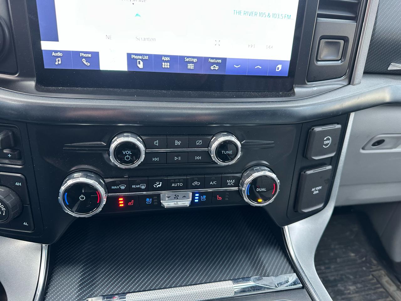 Ford F-150 Limited 4WD SuperCrew 5.5' Box 2023