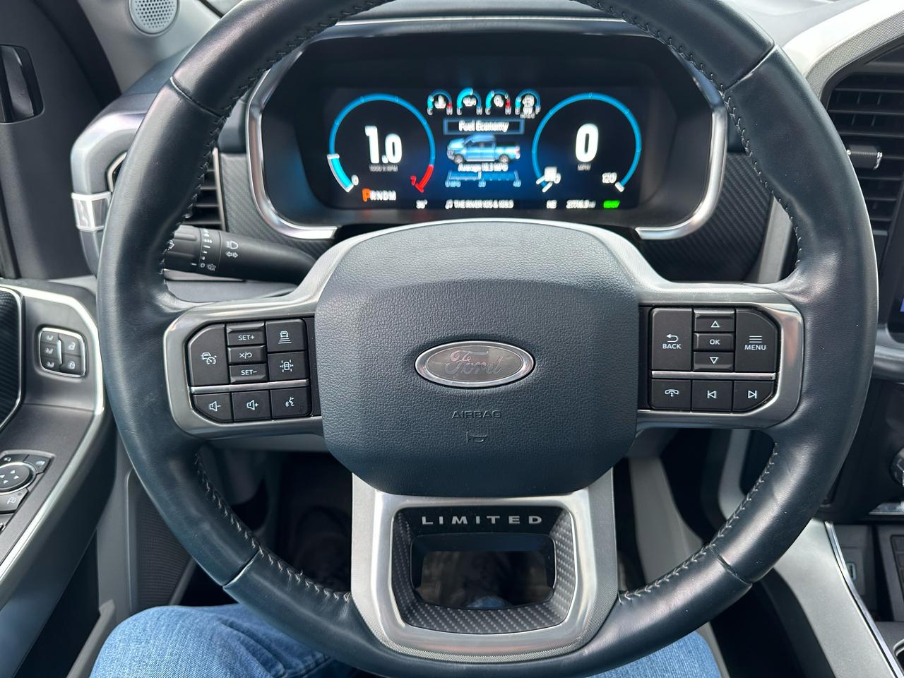 Ford F-150 Limited 4WD SuperCrew 5.5' Box 2023