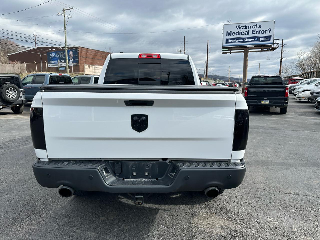 RAM 1500 Classic Warlock 4x4 Quad Cab 6'4" Box 2020