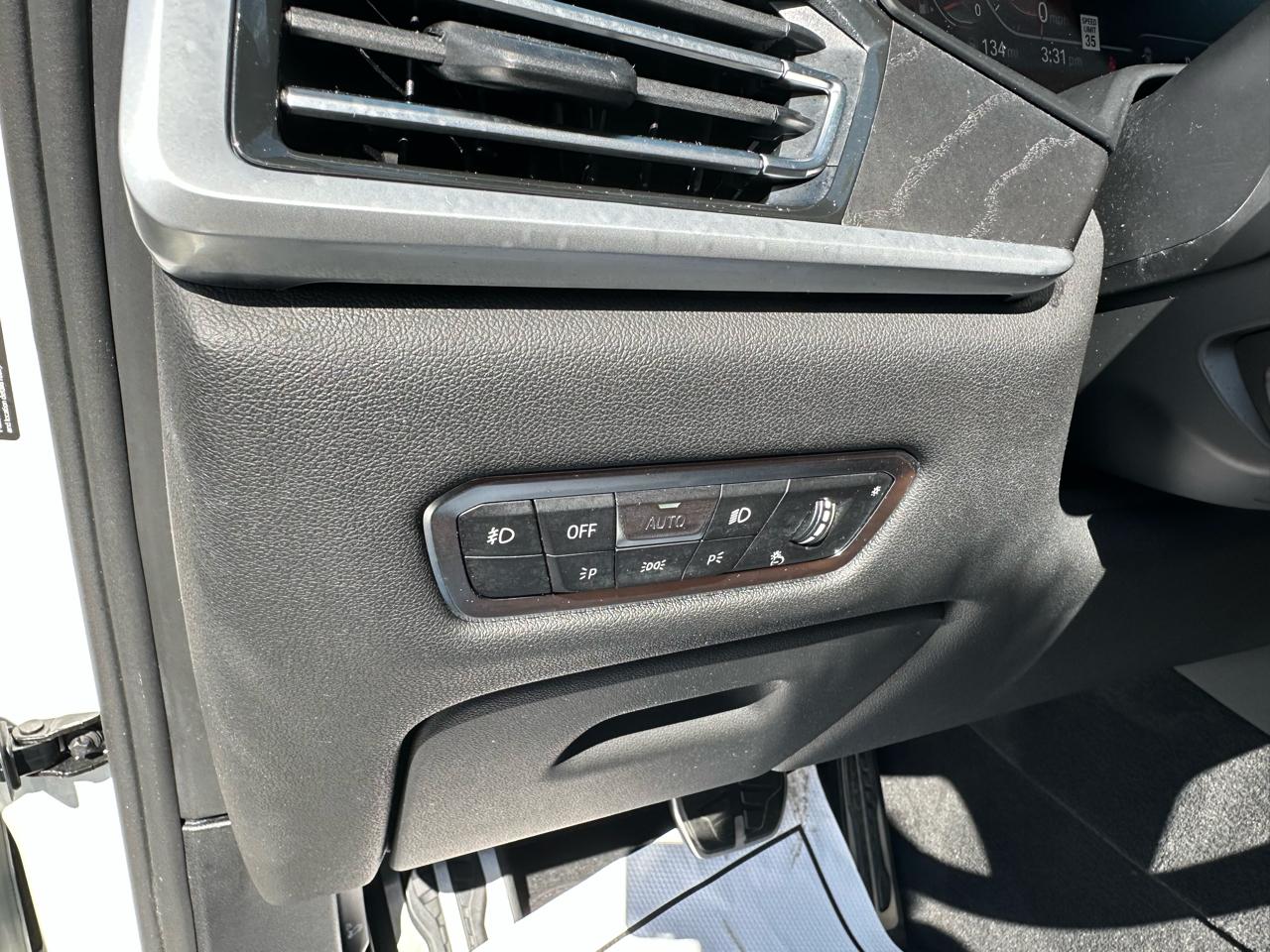 BMW X7 xDrive40i Sports Activity Vehicle 2021