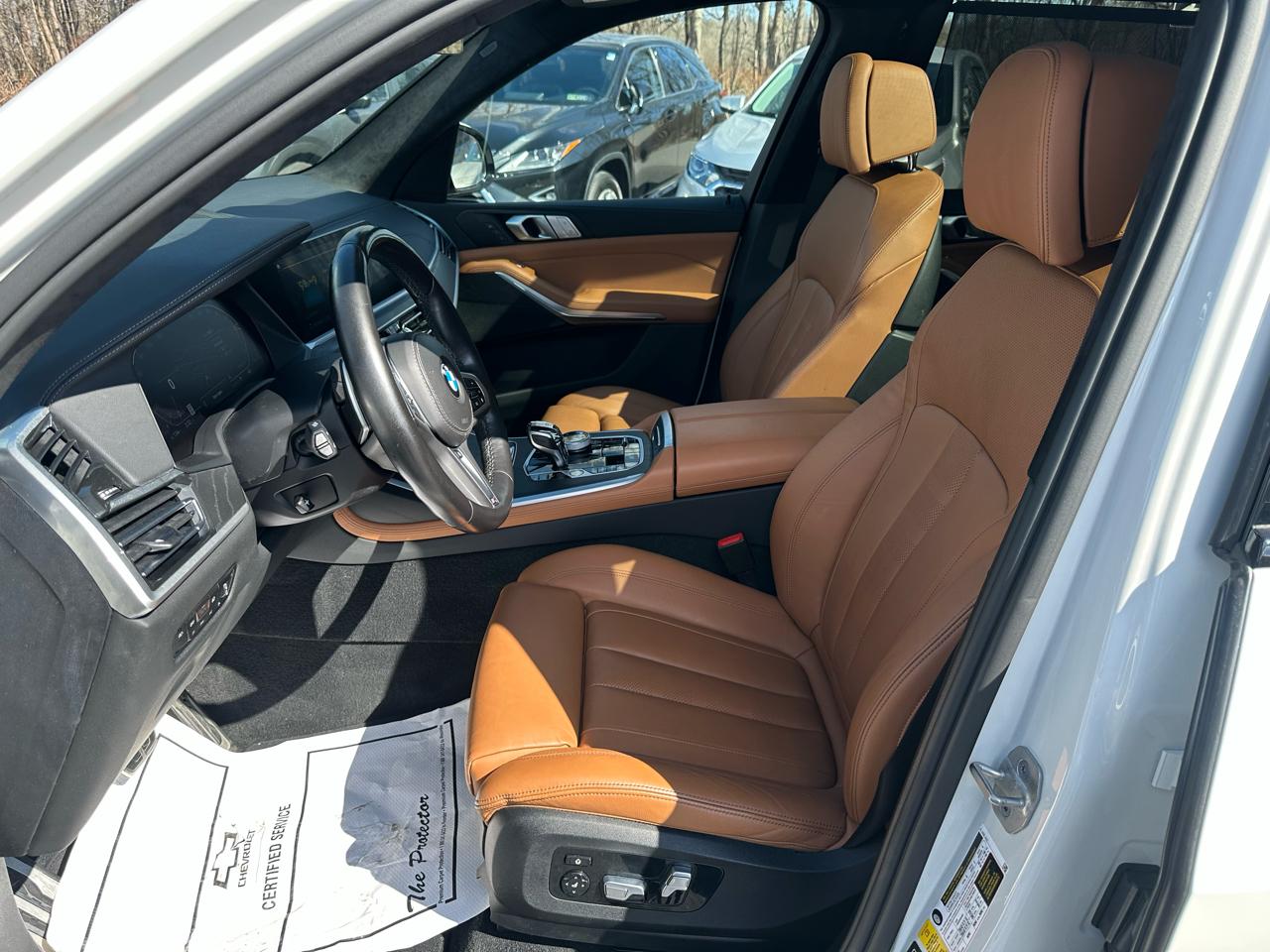 BMW X7 xDrive40i Sports Activity Vehicle 2021