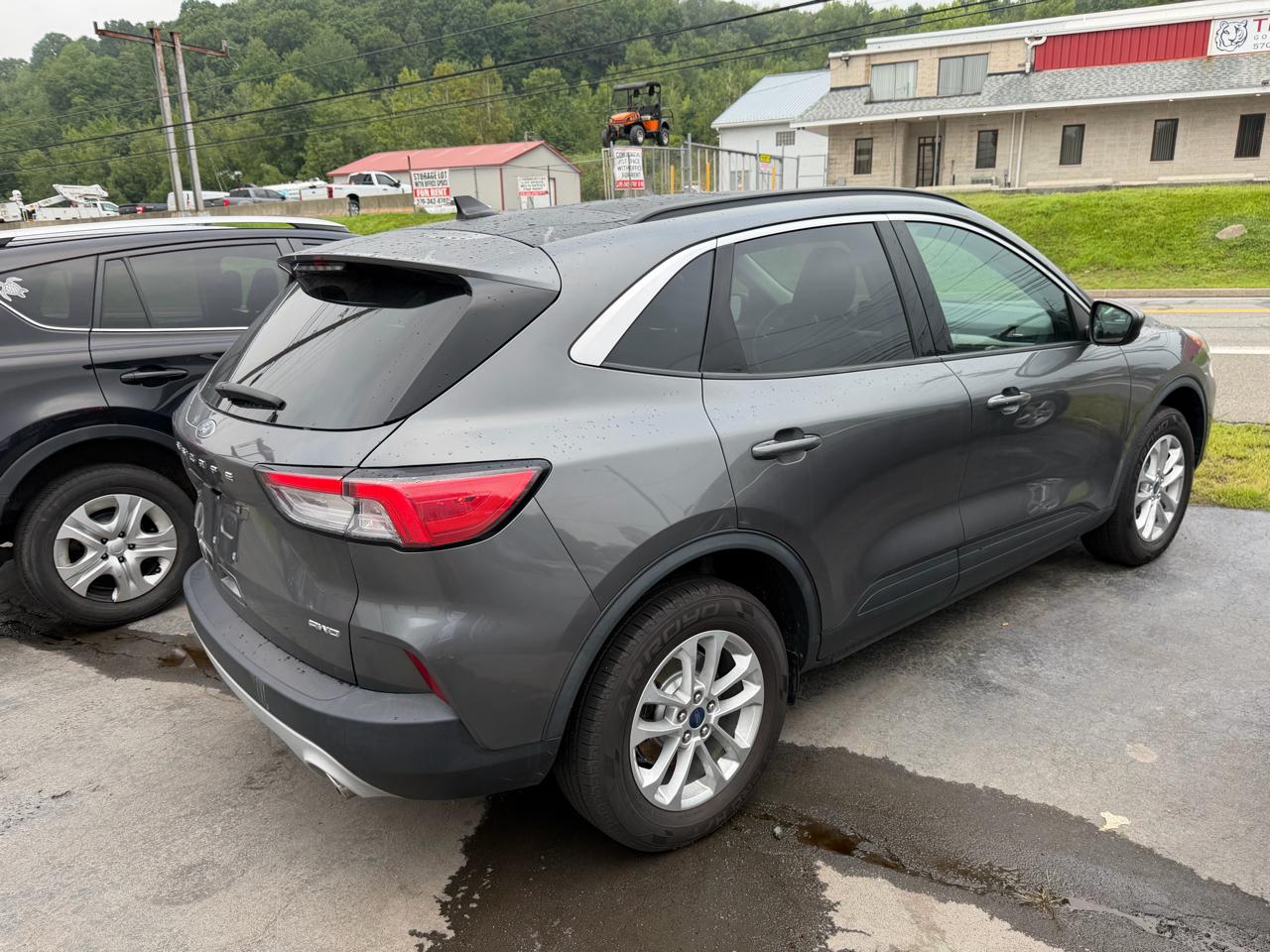 Ford Escape SE AWD 2021
