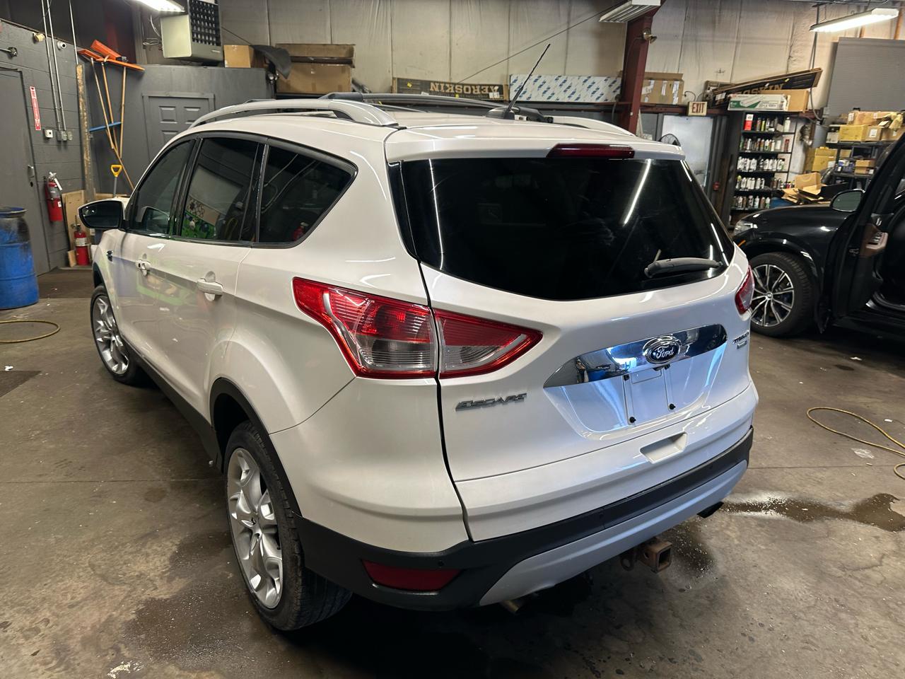 Ford Escape 4WD 4dr Titanium 2014