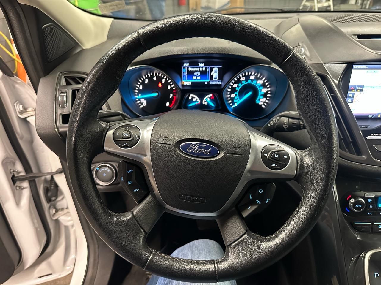 Ford Escape 4WD 4dr Titanium 2014