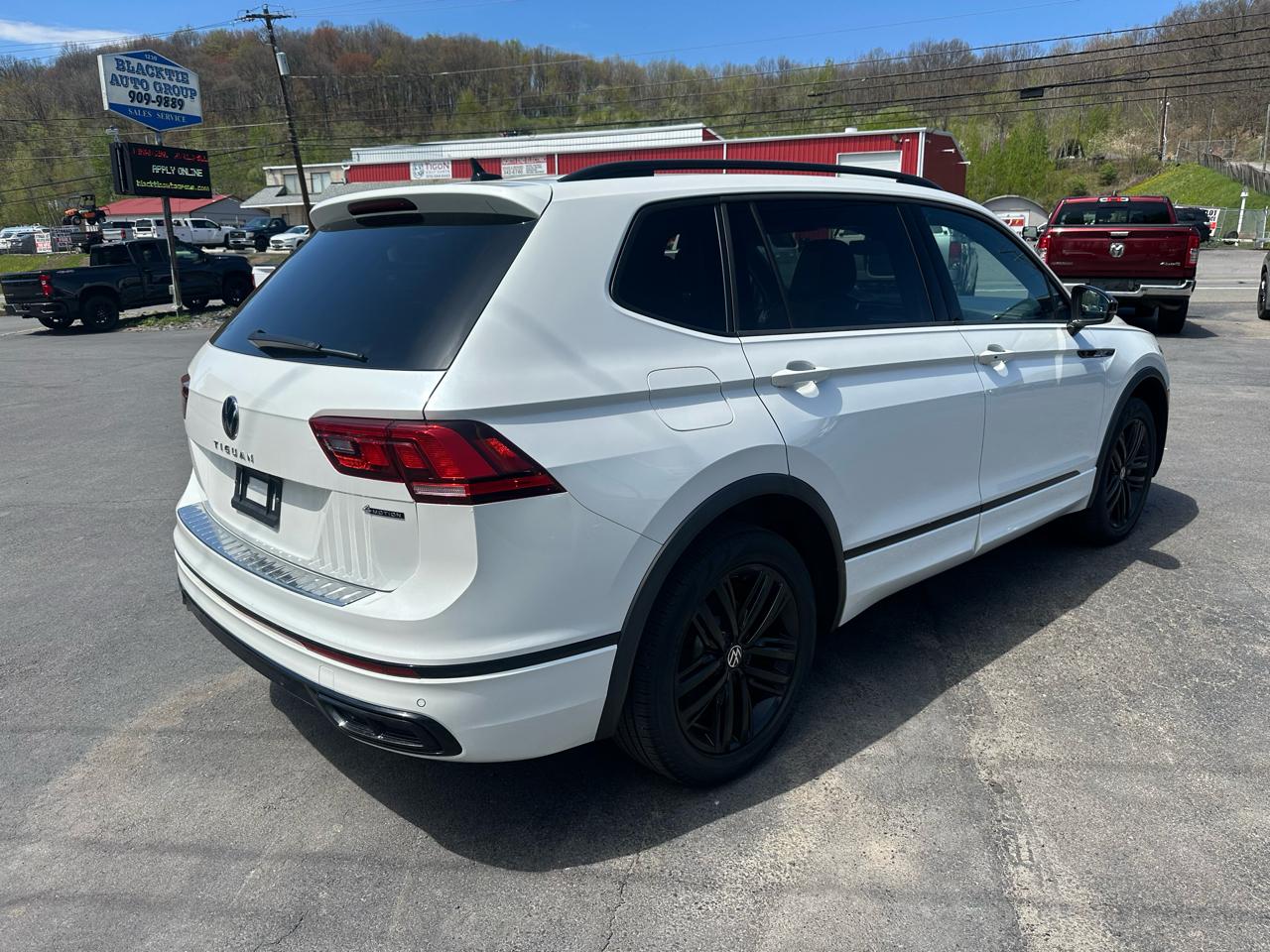 Volkswagen Tiguan 2.0T SE R-Line Black 4MOTION 2022