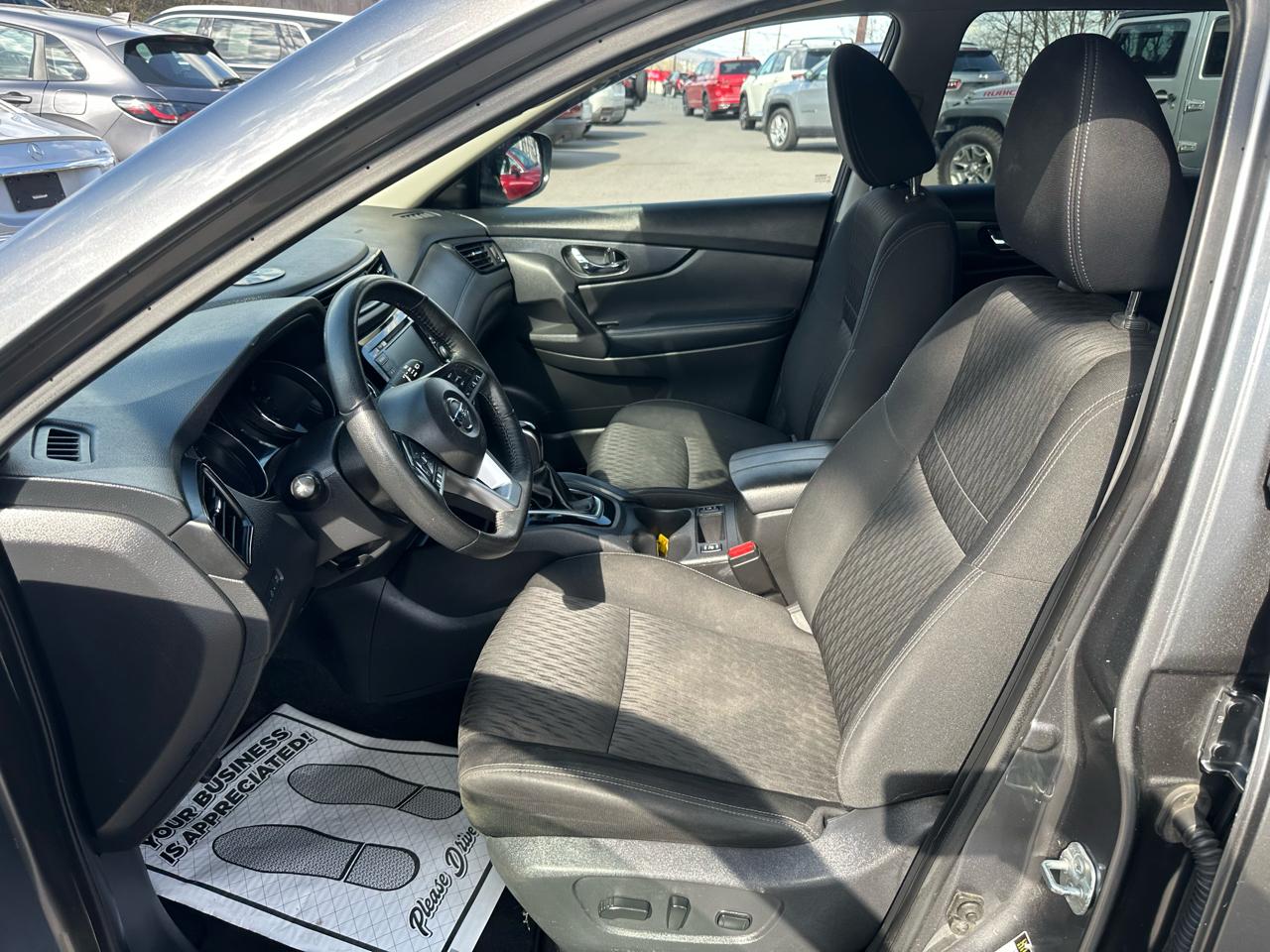 Nissan Rogue AWD SV 2020