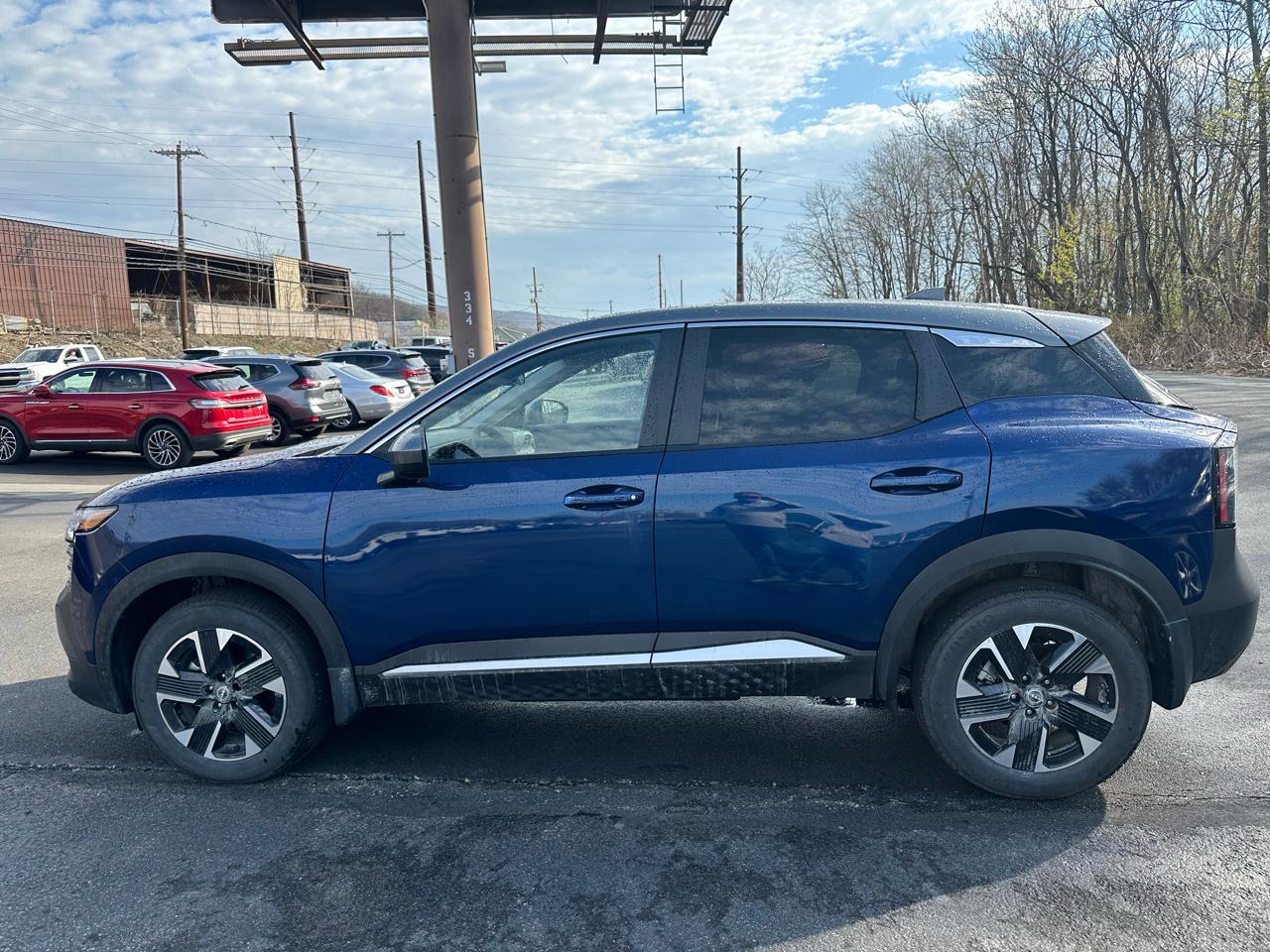 Nissan Kicks SV AWD 2025