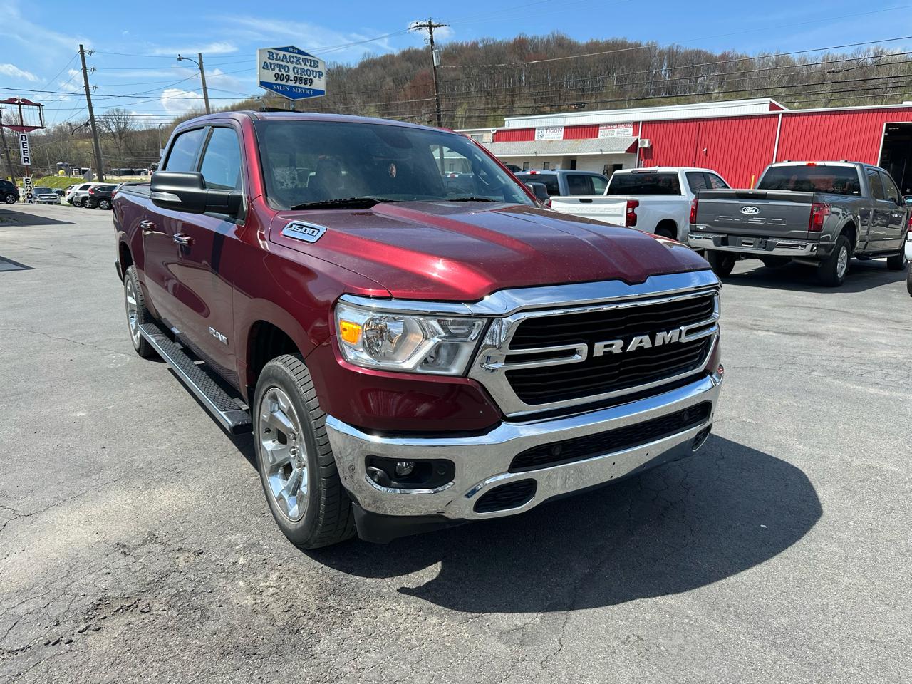 RAM 1500 Big Horn/Lone Star 4x4 Crew Cab 5'7" Box 2019